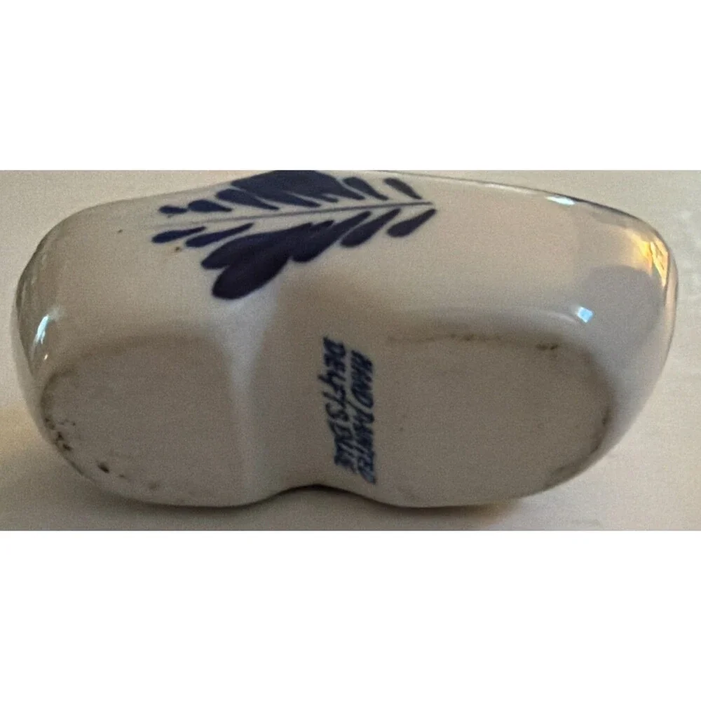 Vintage Hand Painted Delft Blue And White Ceramic Clog Ashtray 4” Long